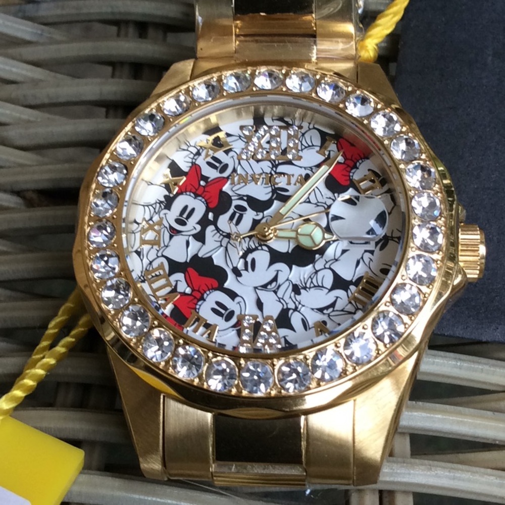 Invicta Minnie Mouse Woman’s gold tone watch